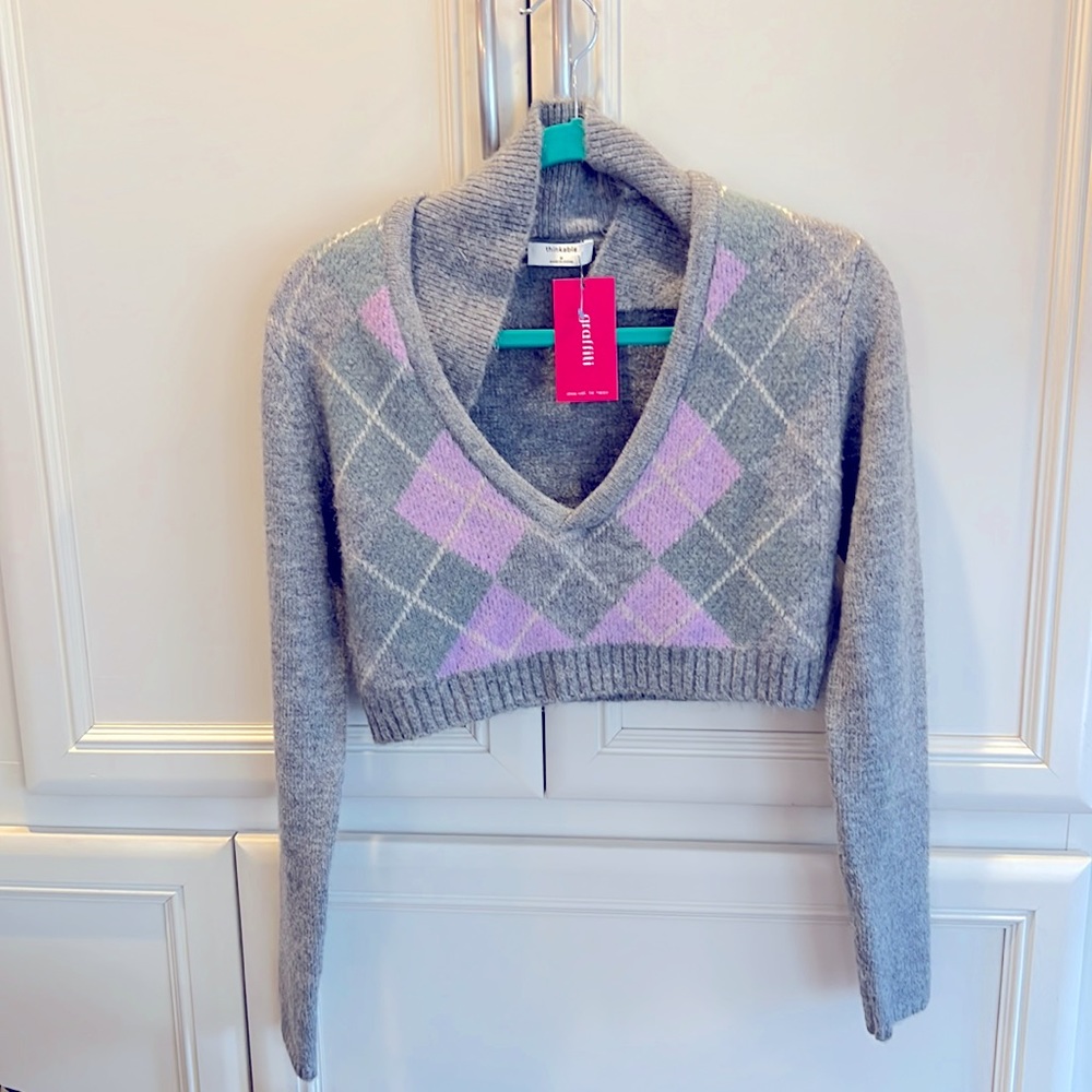 Cropped argyle sweater